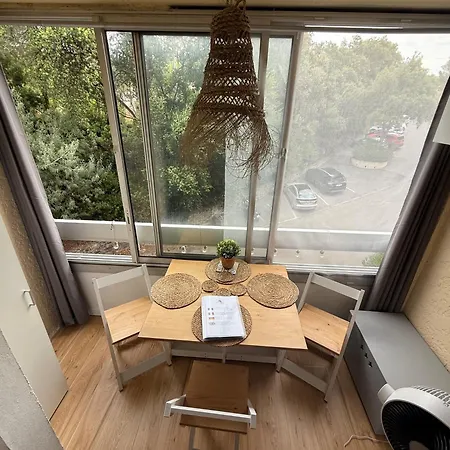 Appartement Cosy à 200m De La Mer!